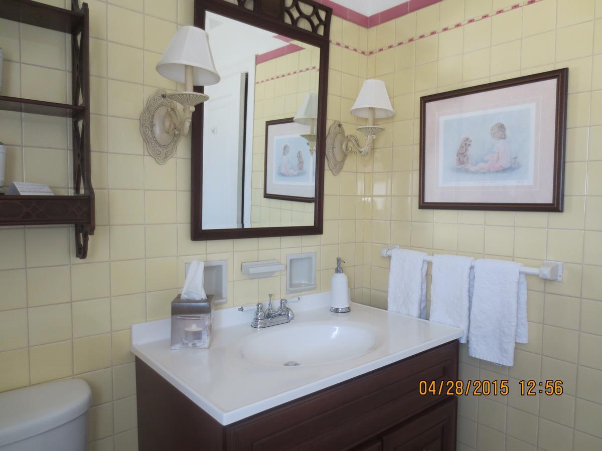 Robinsong Bed & Breakfast Thorold Ruang foto