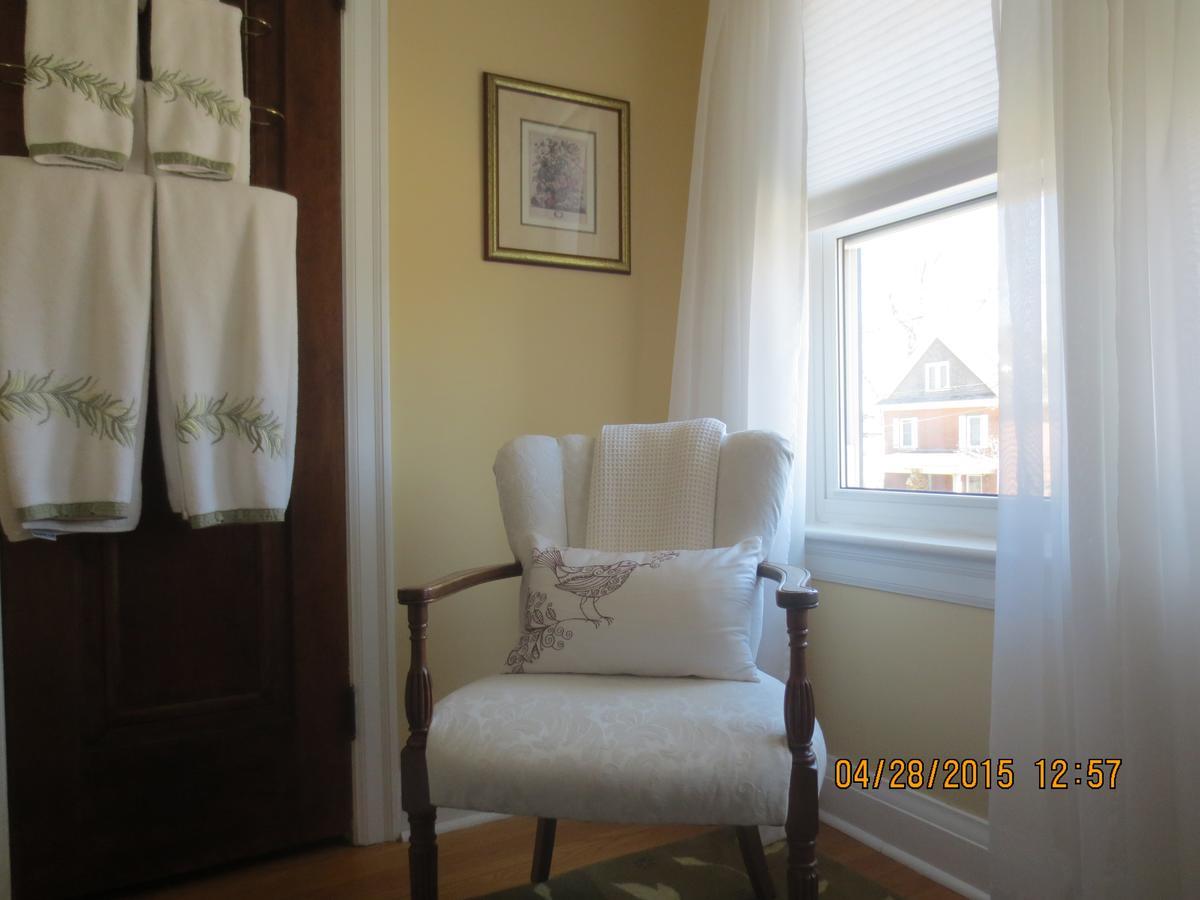 Robinsong Bed & Breakfast Thorold Ruang foto
