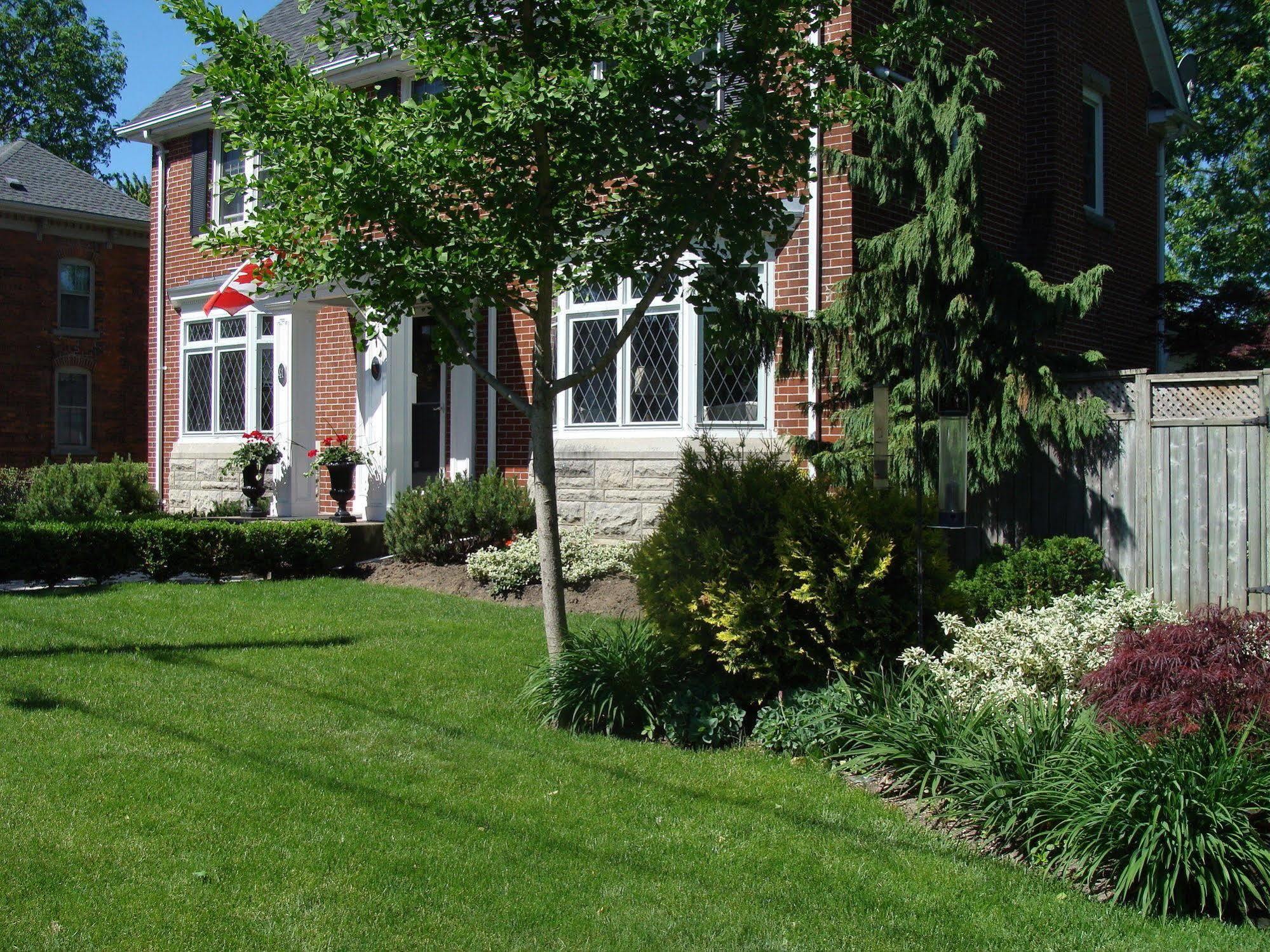 Robinsong Bed & Breakfast Thorold Bagian luar foto